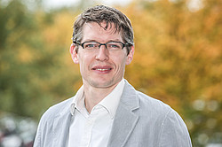 Portrait of professor Johannes Albrecht